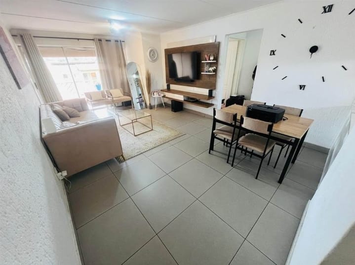3 Bedroom Property for Sale in Mondeor Gauteng