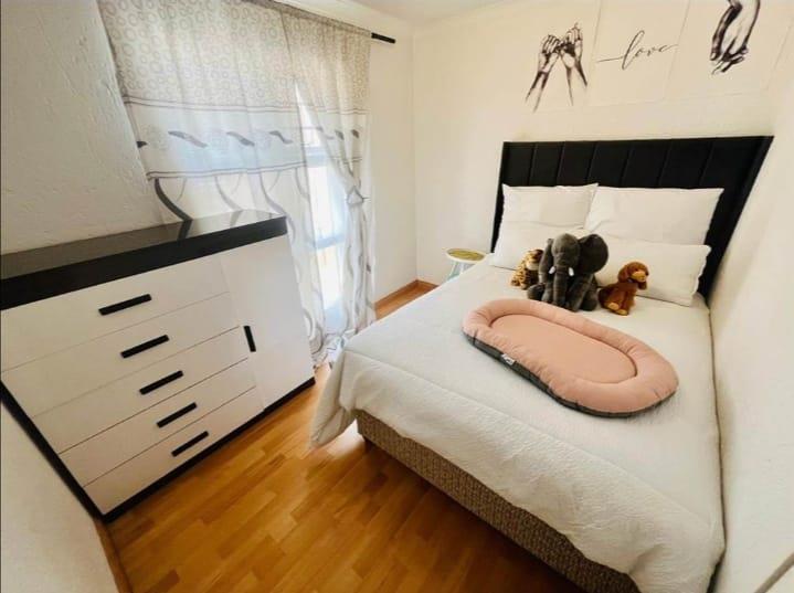 3 Bedroom Property for Sale in Mondeor Gauteng