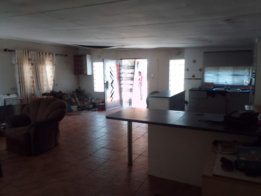 2 Bedroom Property for Sale in Balmoral Gauteng