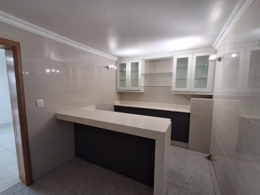 14 Bedroom Property for Sale in Bassonia Gauteng