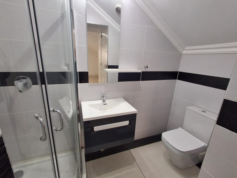 14 Bedroom Property for Sale in Bassonia Gauteng