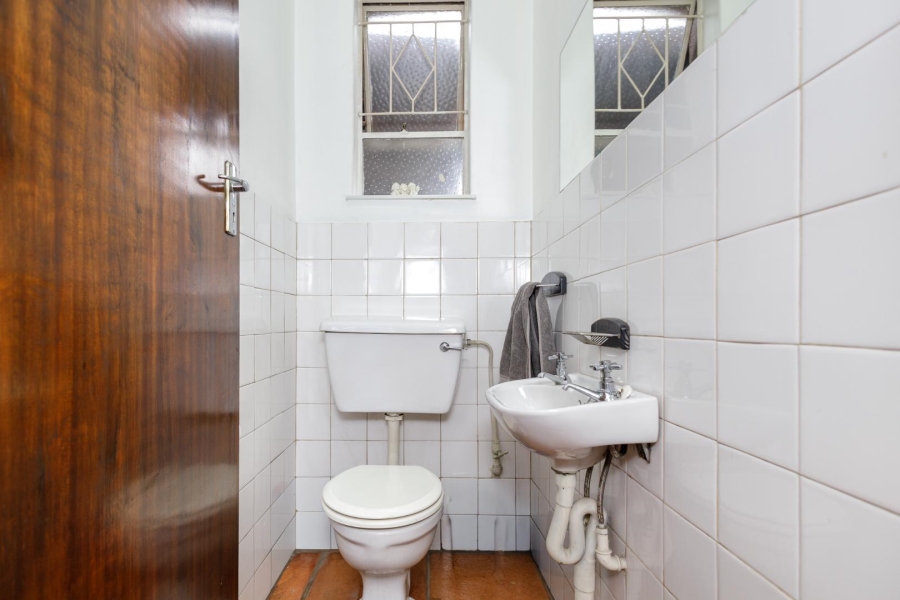 2 Bedroom Property for Sale in Brackenhurst Gauteng