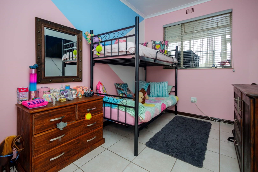 2 Bedroom Property for Sale in Brackenhurst Gauteng