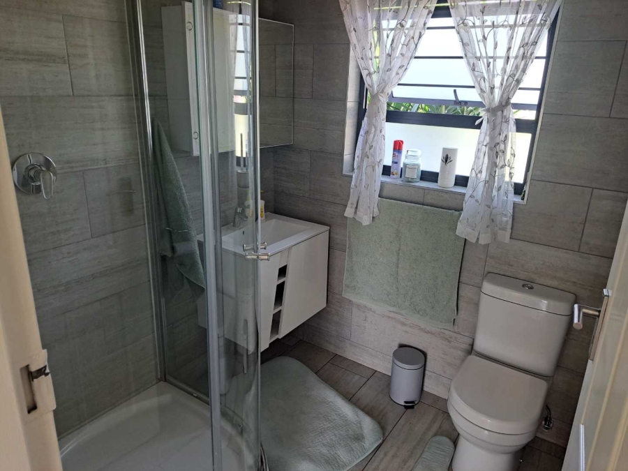 To Let 3 Bedroom Property for Rent in Brackenhurst Gauteng