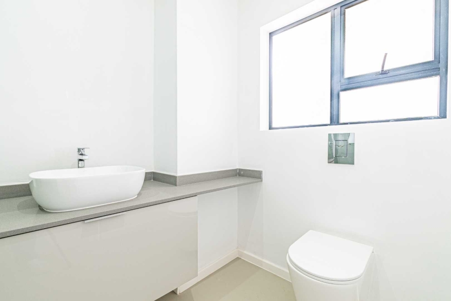 4 Bedroom Property for Sale in Eye of Africa Gauteng