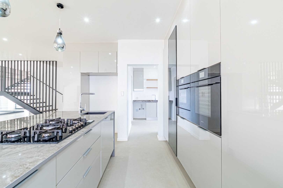 4 Bedroom Property for Sale in Eye of Africa Gauteng