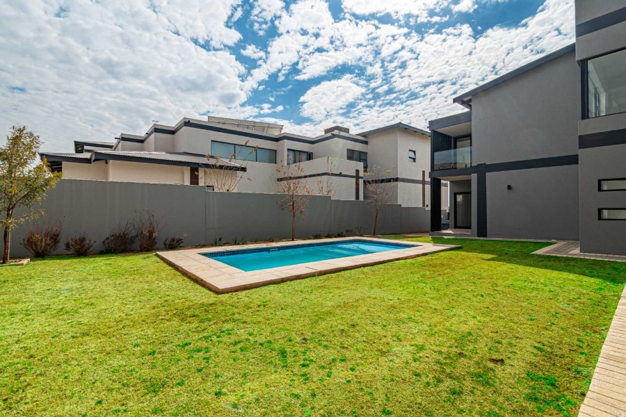 4 Bedroom Property for Sale in Eye of Africa Gauteng
