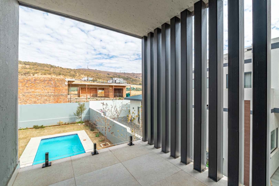 4 Bedroom Property for Sale in Eye of Africa Gauteng