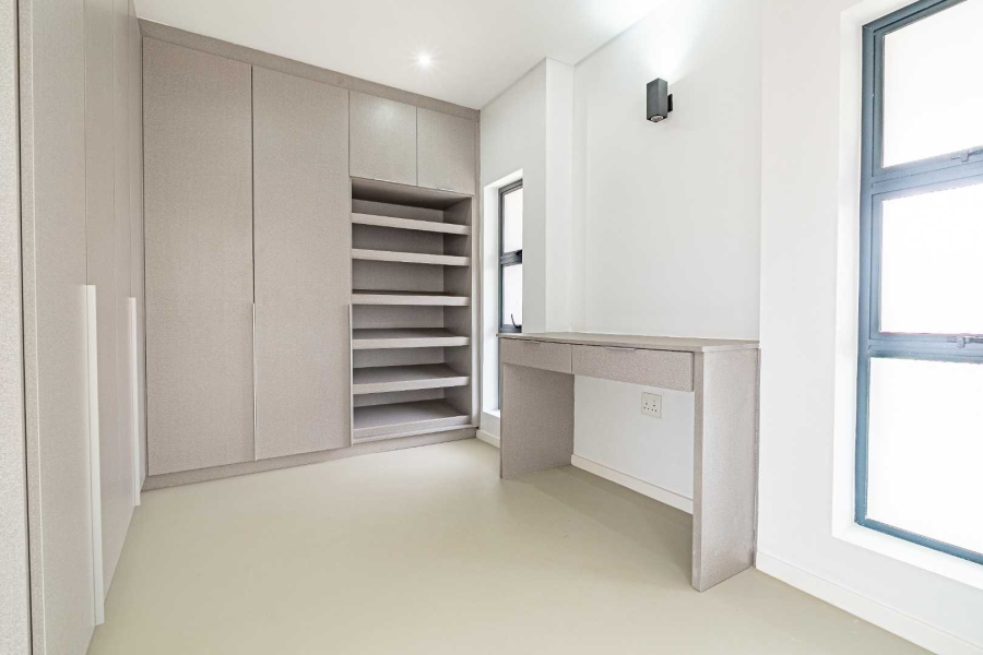 4 Bedroom Property for Sale in Eye of Africa Gauteng