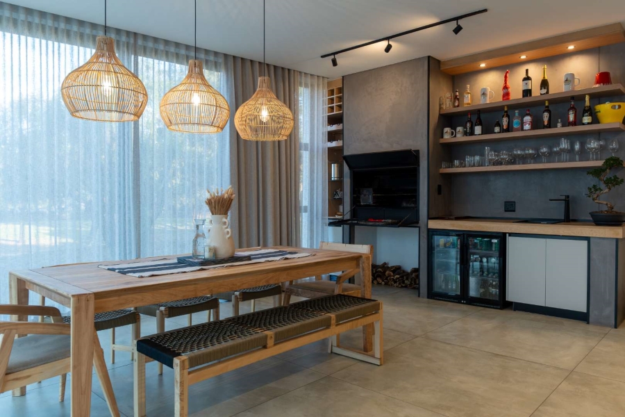 4 Bedroom Property for Sale in Eye of Africa Gauteng