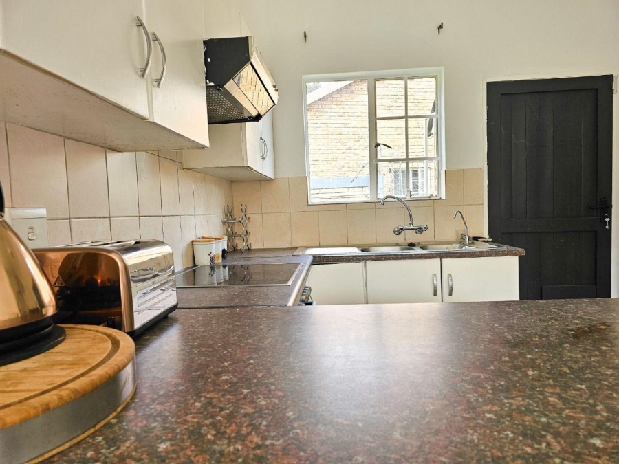 2 Bedroom Property for Sale in Wilgeheuwel Gauteng