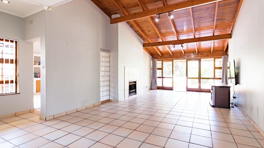 4 Bedroom Property for Sale in Fairland Gauteng