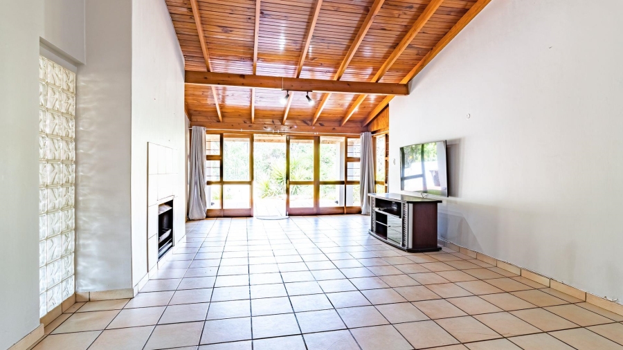 4 Bedroom Property for Sale in Fairland Gauteng