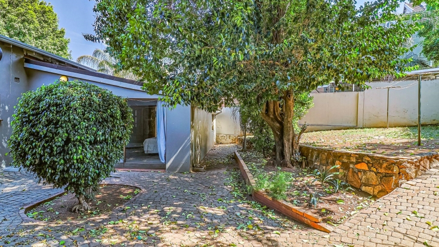 4 Bedroom Property for Sale in Fairland Gauteng