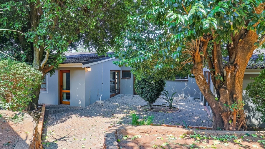 4 Bedroom Property for Sale in Fairland Gauteng