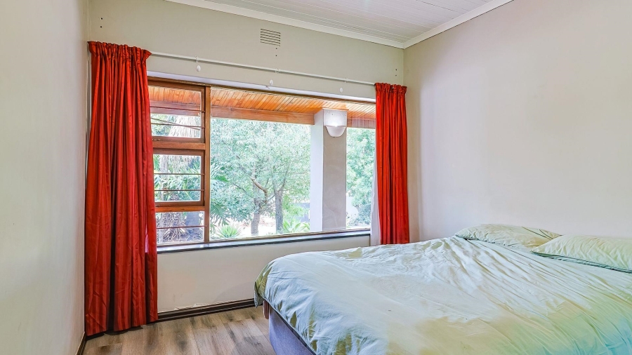 4 Bedroom Property for Sale in Fairland Gauteng