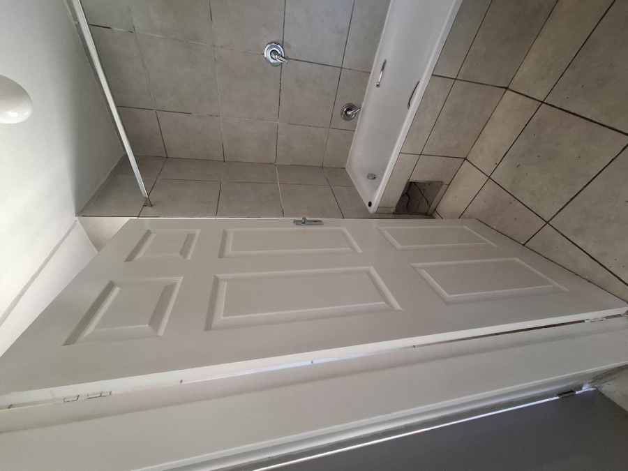 To Let 2 Bedroom Property for Rent in Kempton Park Proper Gauteng