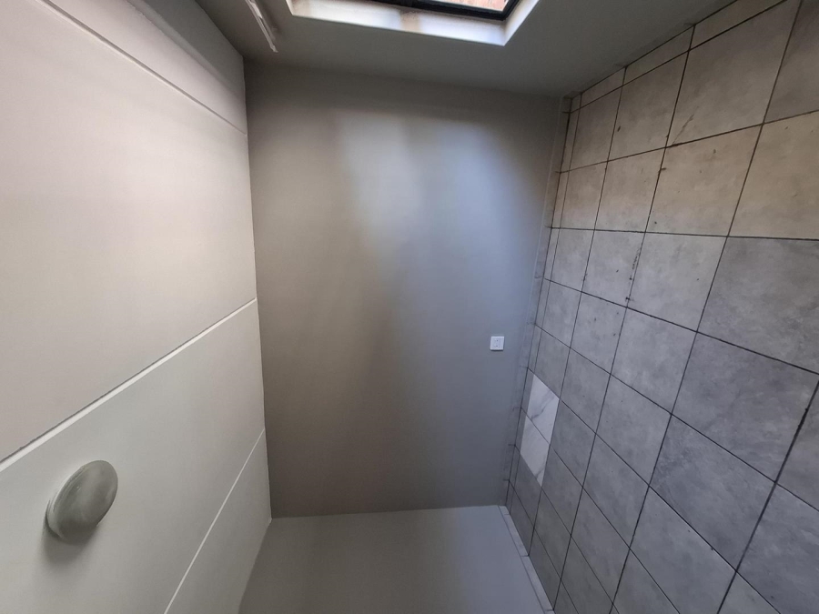 To Let 2 Bedroom Property for Rent in Kempton Park Proper Gauteng