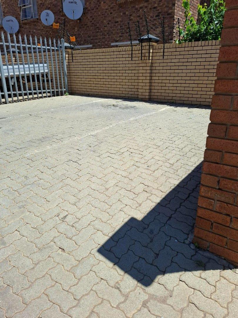 To Let 2 Bedroom Property for Rent in Kempton Park Proper Gauteng