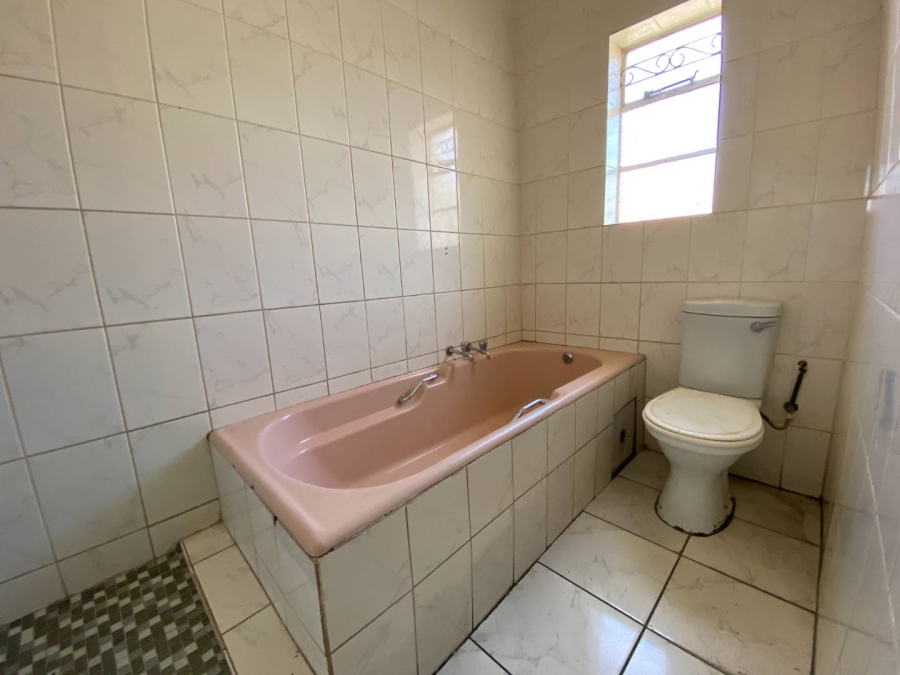 3 Bedroom Property for Sale in South Hills Gauteng