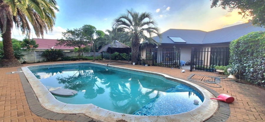3 Bedroom Property for Sale in Parkdene Gauteng