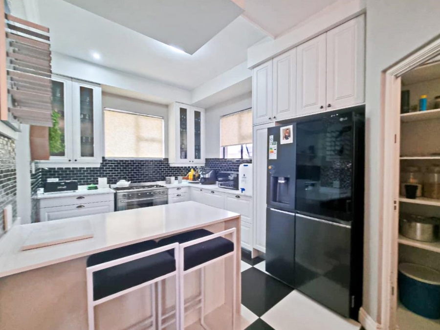 4 Bedroom Property for Sale in Olympus AH Gauteng