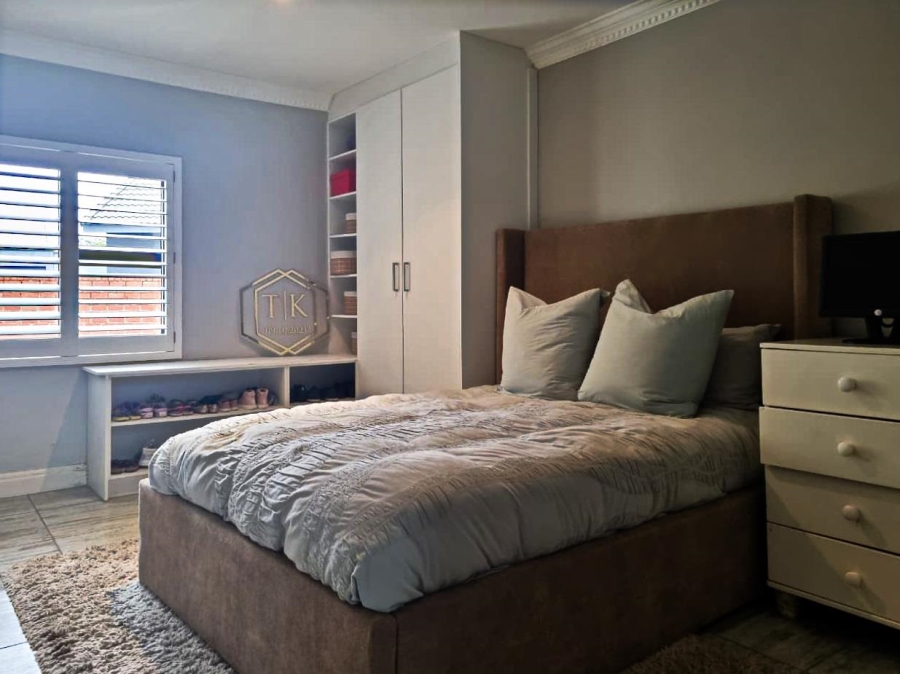 4 Bedroom Property for Sale in Olympus AH Gauteng