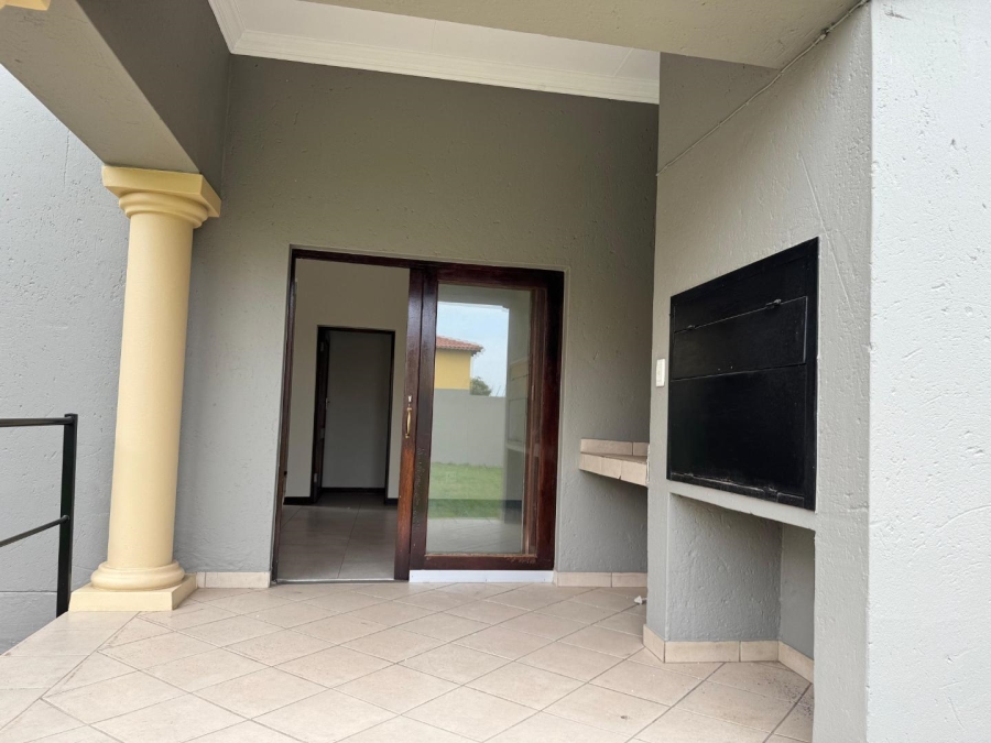 3 Bedroom Property for Sale in Rua Vista Gauteng