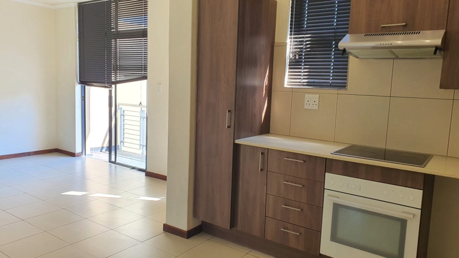 To Let 2 Bedroom Property for Rent in Jackal Creek Golf Estate Gauteng