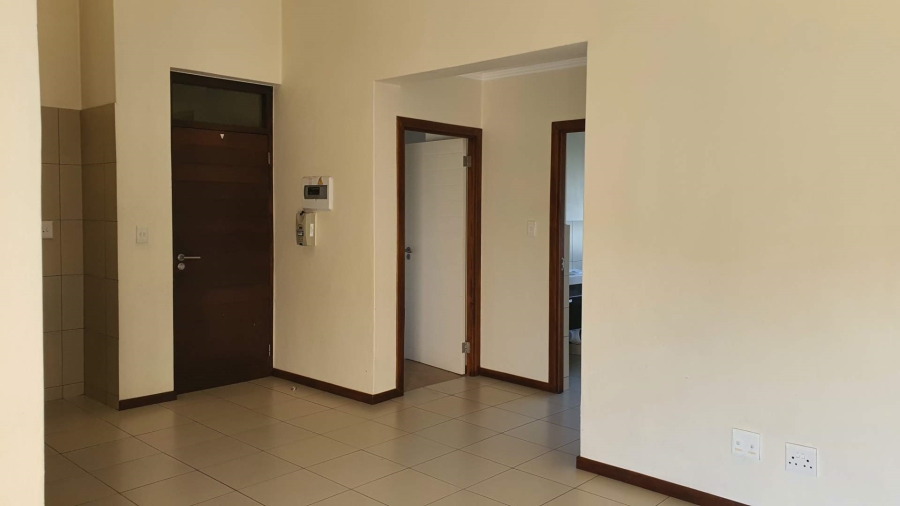 To Let 2 Bedroom Property for Rent in Jackal Creek Golf Estate Gauteng