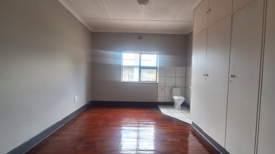 To Let 2 Bedroom Property for Rent in Richmond Gauteng