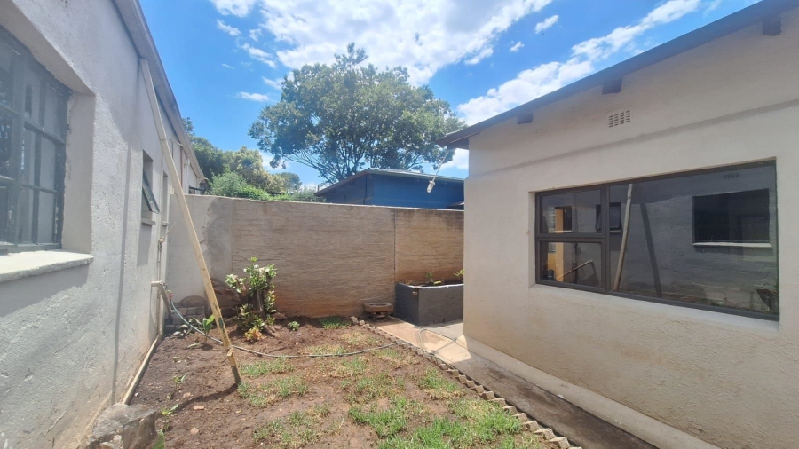 To Let 2 Bedroom Property for Rent in Richmond Gauteng