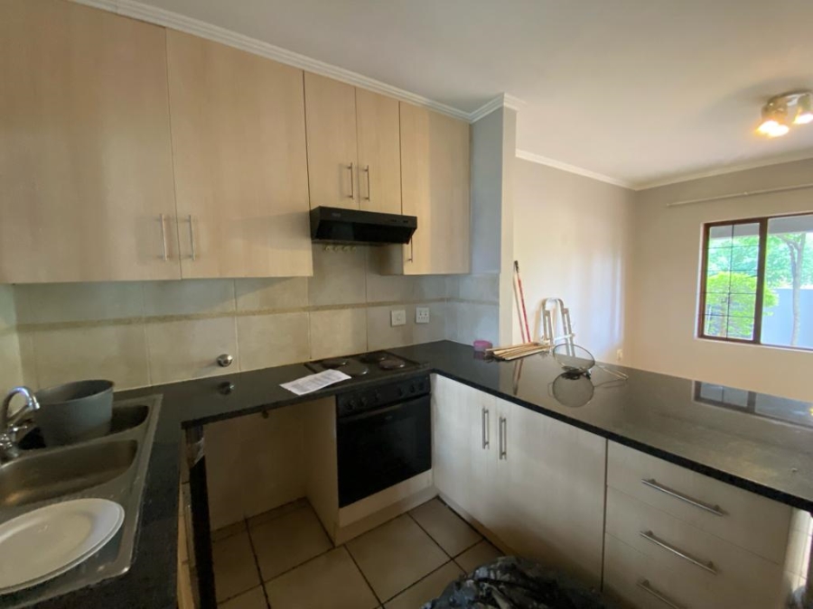 1 Bedroom Property for Sale in Rivonia Gauteng