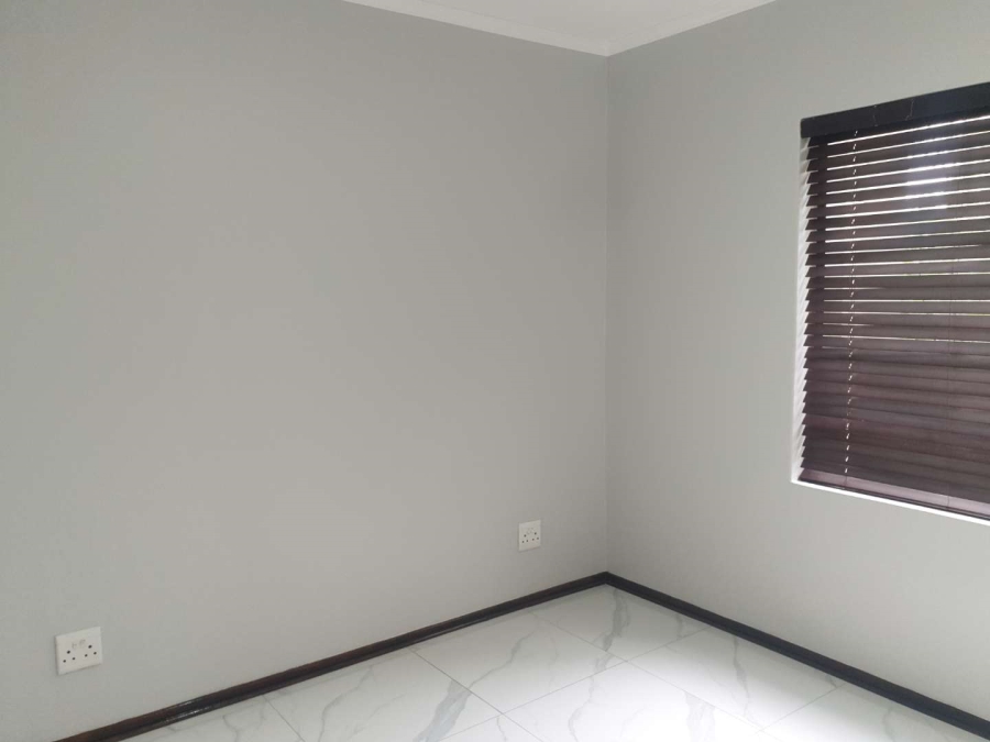 2 Bedroom Property for Sale in Jackal Creek Golf Estate Gauteng