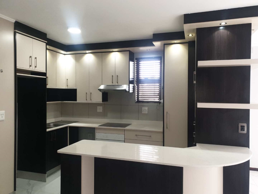 2 Bedroom Property for Sale in Jackal Creek Golf Estate Gauteng