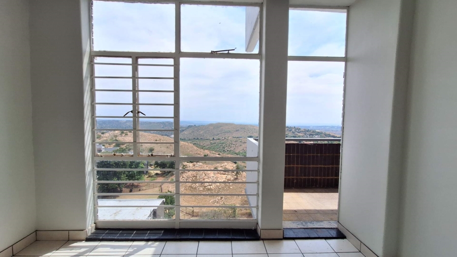 To Let 2 Bedroom Property for Rent in Constantia Kloof Gauteng