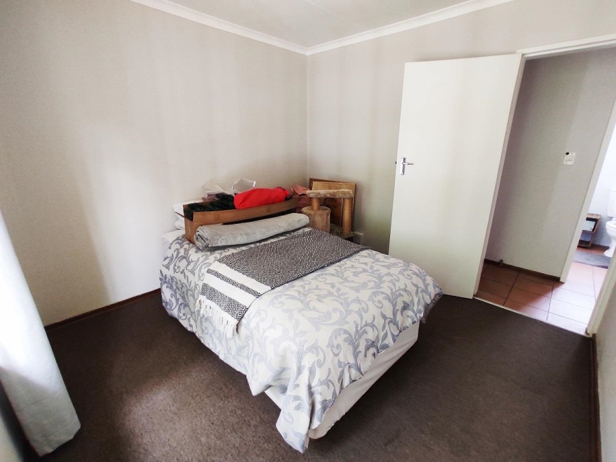 To Let 3 Bedroom Property for Rent in Randpark Gauteng