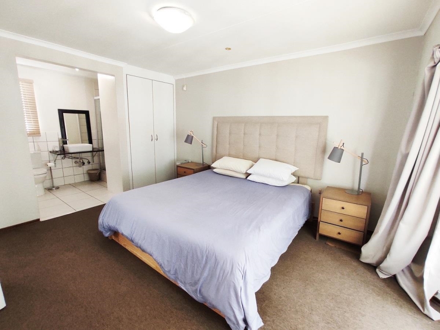 To Let 3 Bedroom Property for Rent in Randpark Gauteng