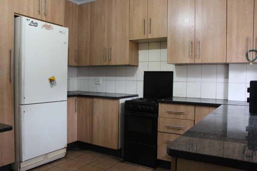 9 Bedroom Property for Sale in Parkmore Gauteng