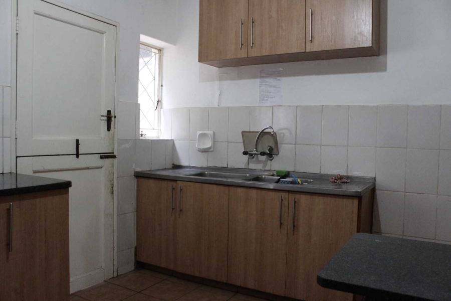 9 Bedroom Property for Sale in Parkmore Gauteng