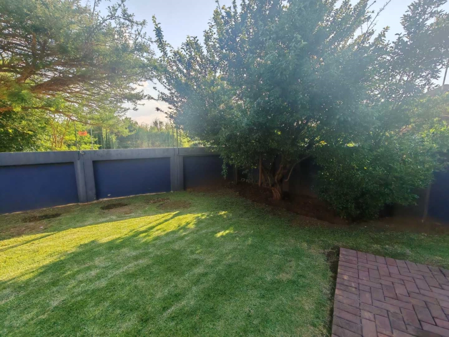 4 Bedroom Property for Sale in Wierdapark Gauteng