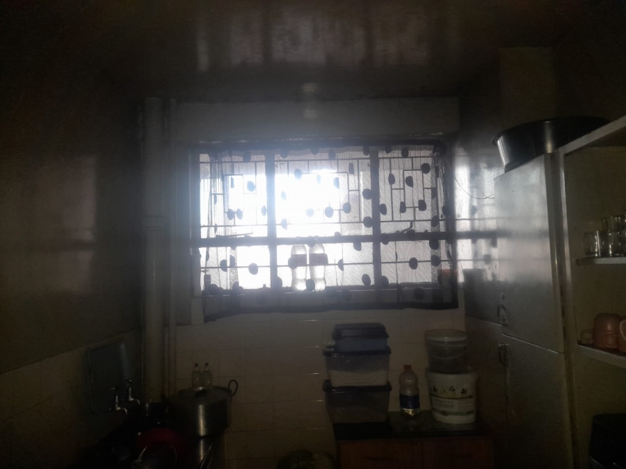 1 Bedroom Property for Sale in Hillbrow Gauteng