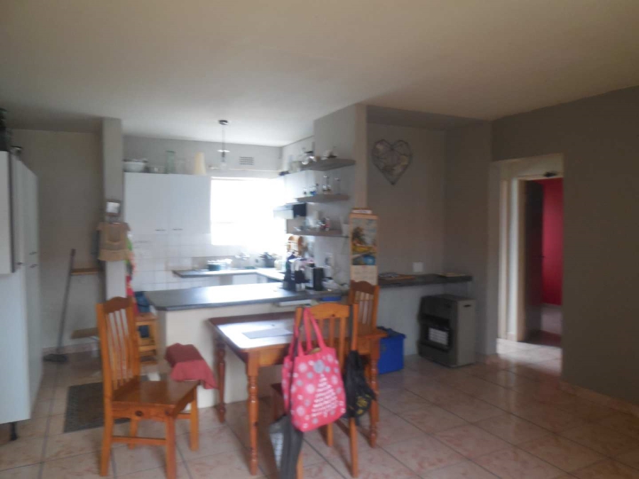 2 Bedroom Property for Sale in La Montagne Gauteng