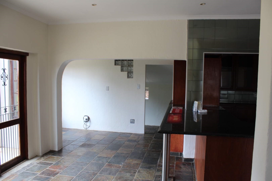 3 Bedroom Property for Sale in Helderkruin Gauteng