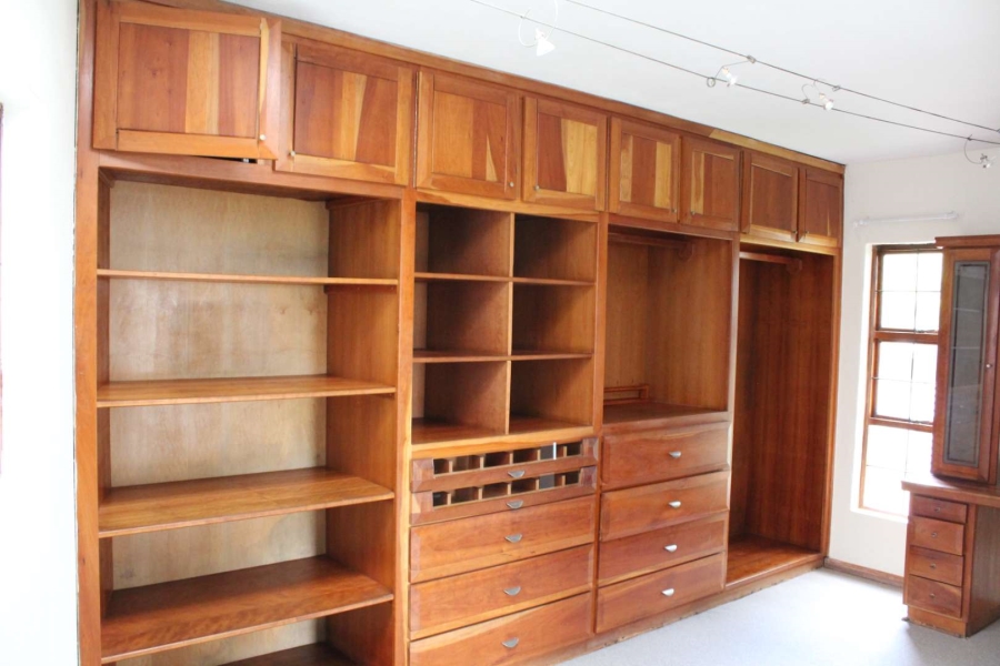 3 Bedroom Property for Sale in Helderkruin Gauteng