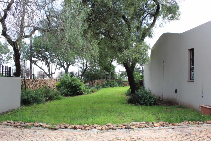 3 Bedroom Property for Sale in Helderkruin Gauteng