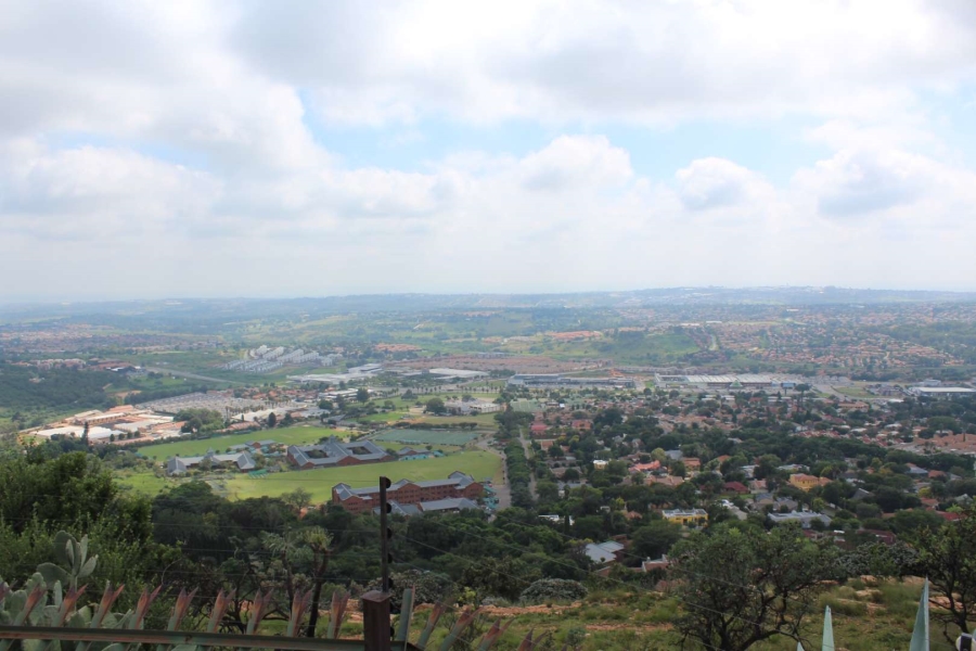 3 Bedroom Property for Sale in Helderkruin Gauteng