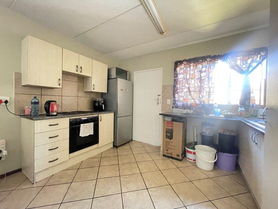 1 Bedroom Property for Sale in Terenure Gauteng