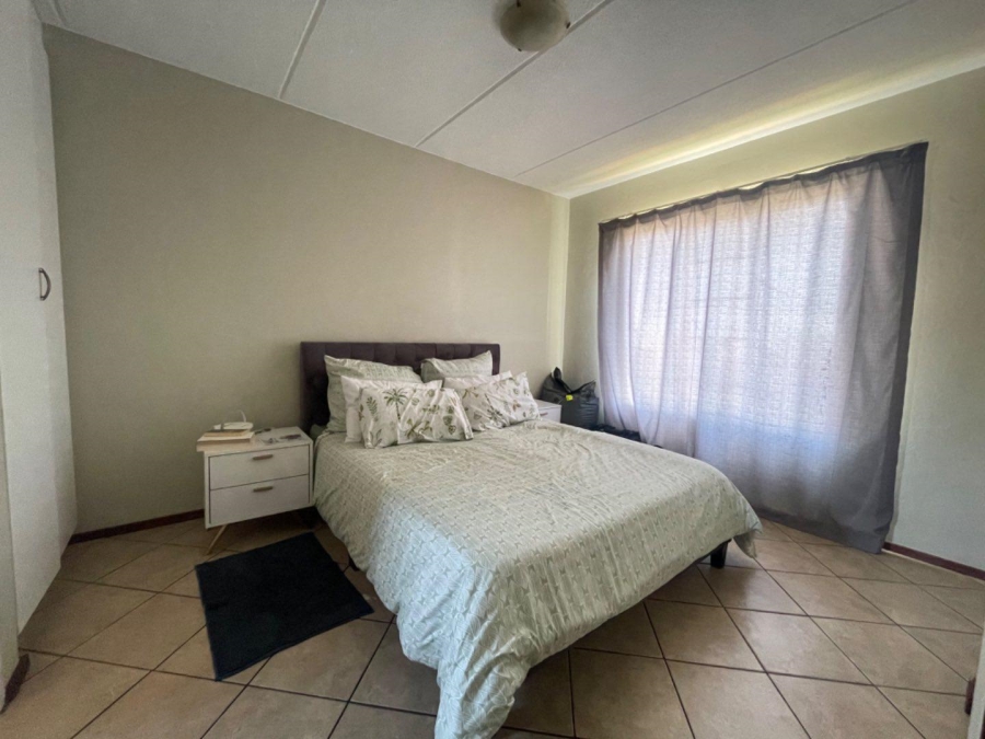 1 Bedroom Property for Sale in Terenure Gauteng