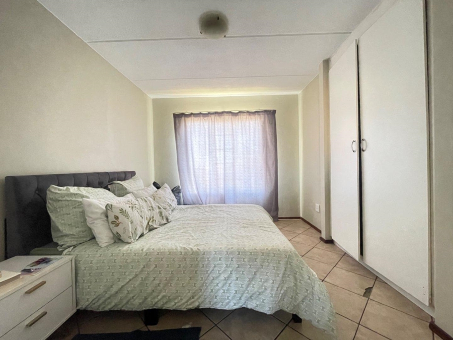 1 Bedroom Property for Sale in Terenure Gauteng